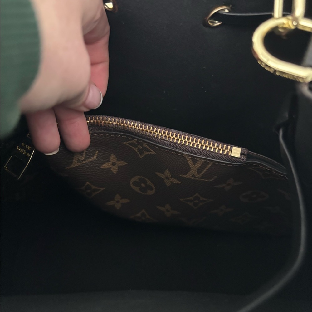 Brown logo purse - Picture 5 of 7
